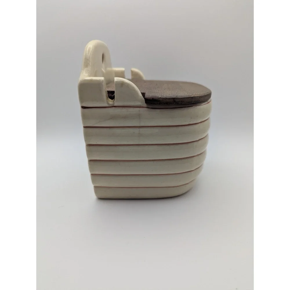 Vintage Japan Salt Cellar Box with Lid Beehive Flowers Ceramic Wall Hanging‎